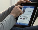facebook-ipad-app-2
