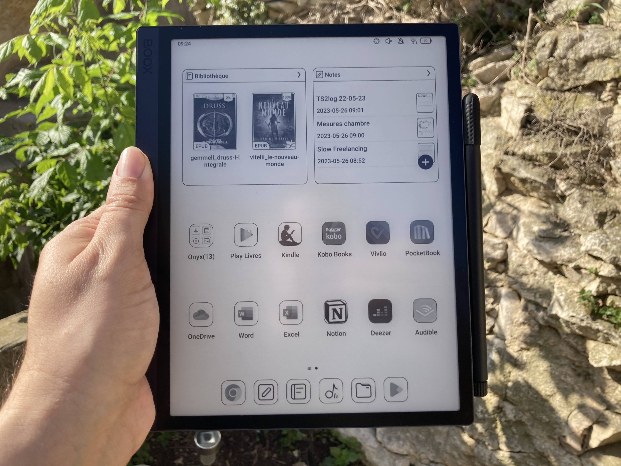 Test Onyx Boox Tab Ultra : la tablette E-Ink ultime ? 